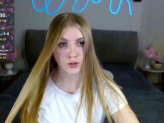 ItssBellla webcam