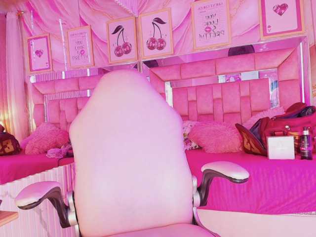 AlizzonWinters live cam on BongaCams