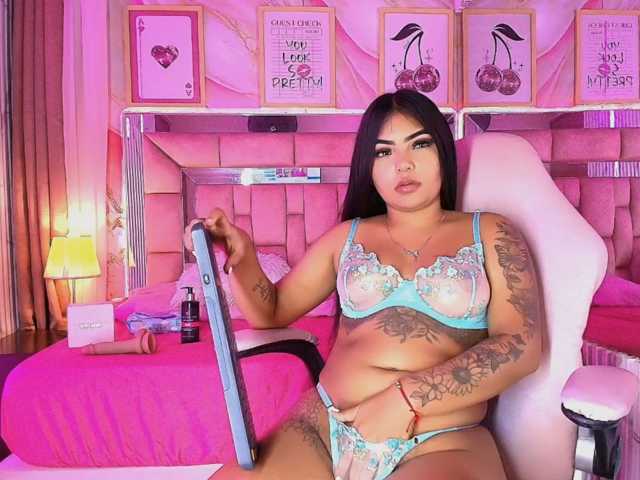 AlizzonWinters live cam on BongaCams
