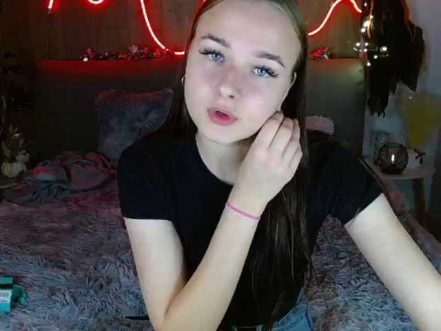 McEvaaa live cam on BongaCams