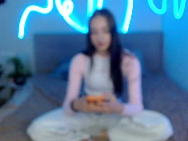 McEvaaa, en vivo ahora en BongaCams