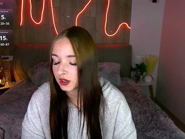 McEvaaa, en vivo ahora en BongaCams