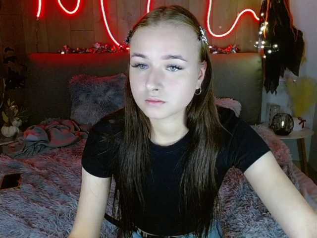 McEvaaa live cam on BongaCams