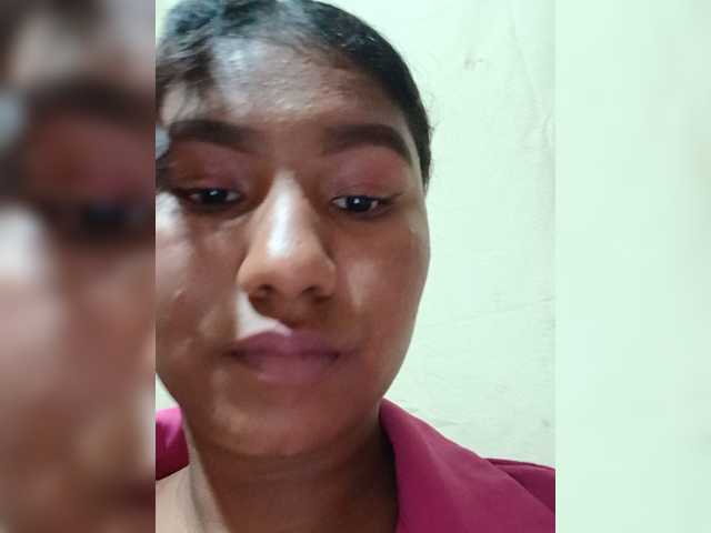 Babymilk125, en directo ahora en BongaCams