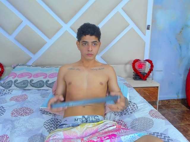 HOT-DUOX live cam on BongaCams