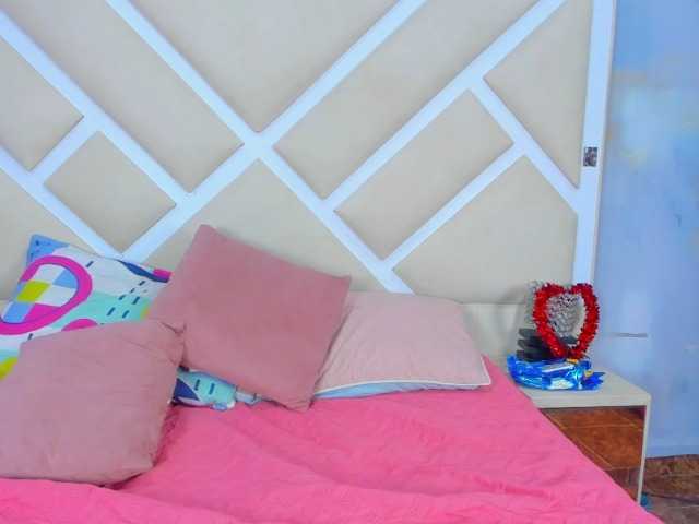 HOT-DUOX live cam on BongaCams