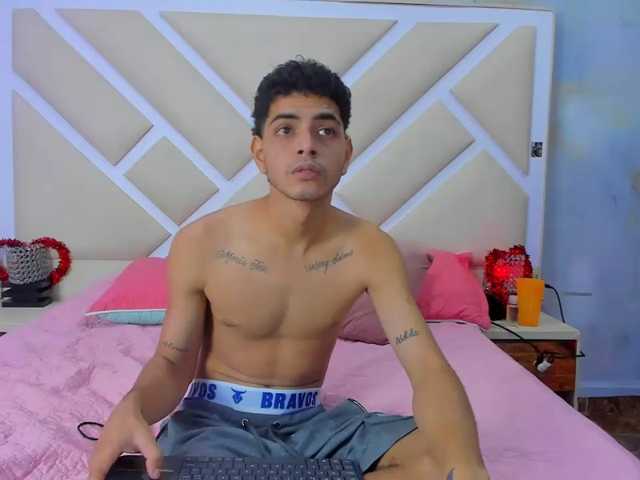HOT-DUOX live cam on BongaCams