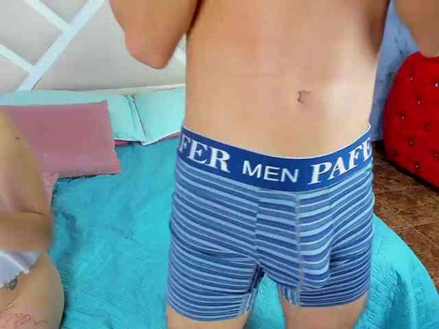 HOT-DUOX