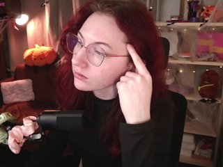 Prick1yPeach Porn Show