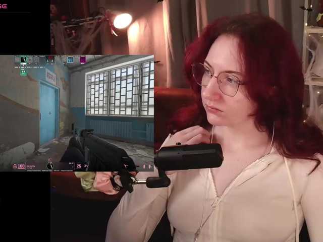 Prick1yPeach