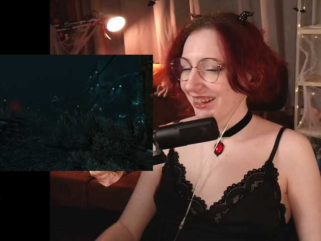 Prick1yPeach live cam on BongaCams