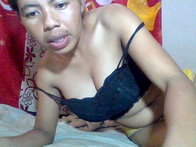 Ketzali live cam on BongaCams