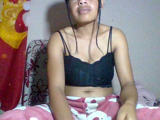 Ketzali live cam on BongaCams
