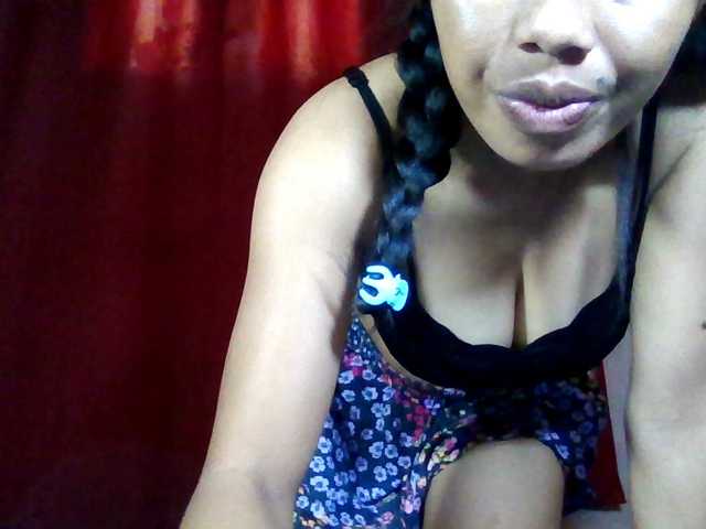 Ketzali, en vivo ahora en BongaCams