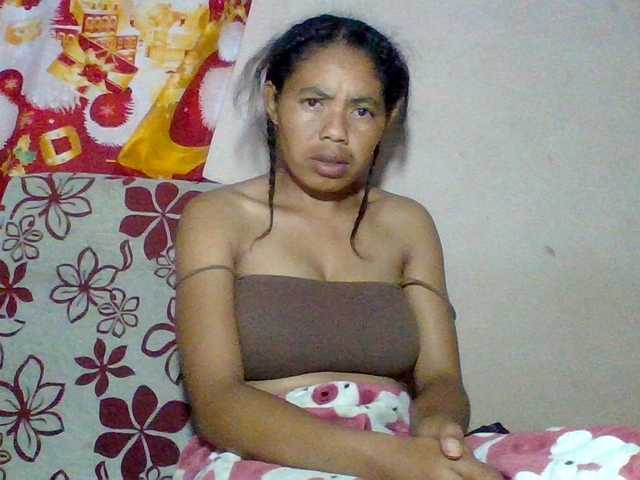 Ketzali live cam on BongaCams