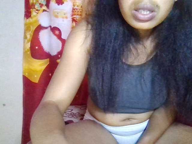 Ketzali live cam on BongaCams