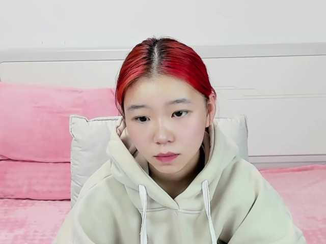 le modèle AmandaEartha est en webcam porno dans un show sur le site bongacams, il possède les tags suivants: Asian,Redhead,Hairy