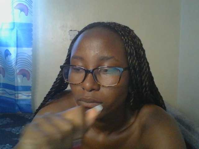 Goldenluck live cam on BongaCams