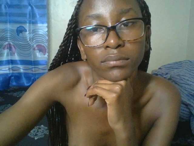 Goldenluck live cam on BongaCams