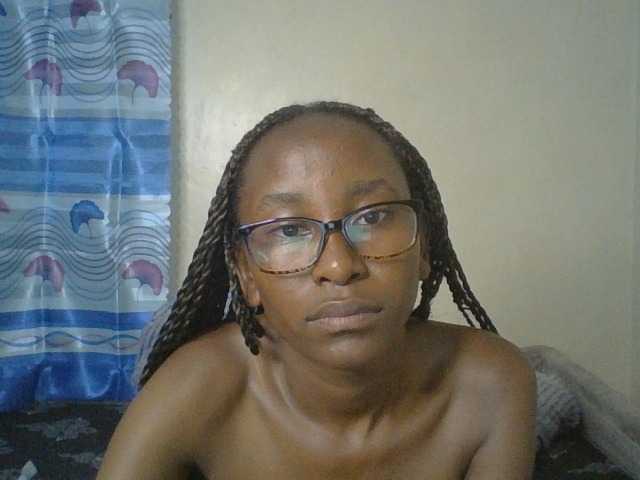Goldenluck live cam on BongaCams