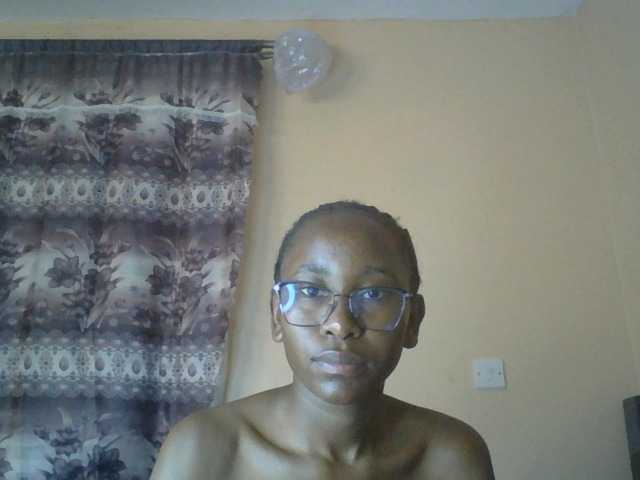 Goldenluck live cam on BongaCams