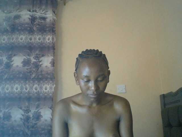 Goldenluck live cam on BongaCams