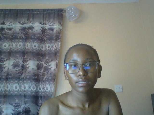 Goldenluck live cam on BongaCams
