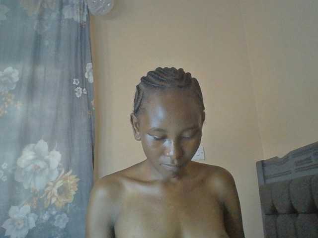 Goldenluck live cam on BongaCams