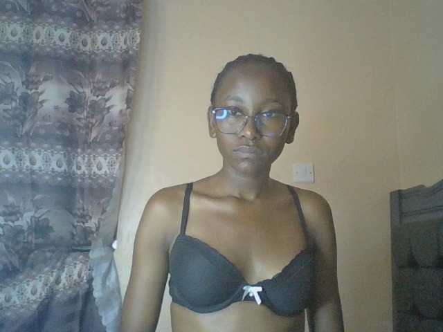 Goldenluck live cam on BongaCams