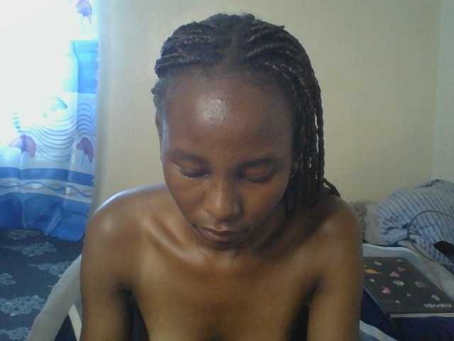 Goldenluck live cam on BongaCams