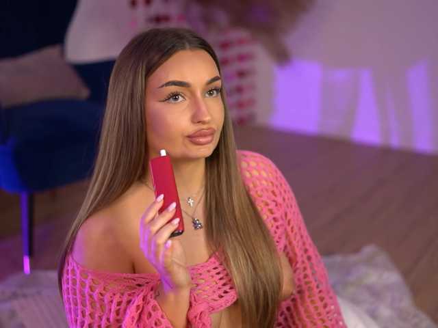 MillaSerene live cam on BongaCams