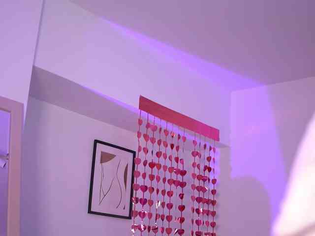 MillaSerene webcam