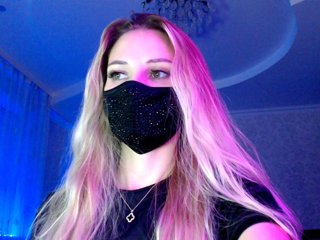 IrisLave Porn Show