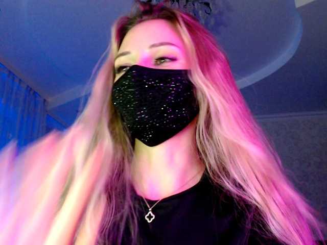 IrisLave live cam on BongaCams
