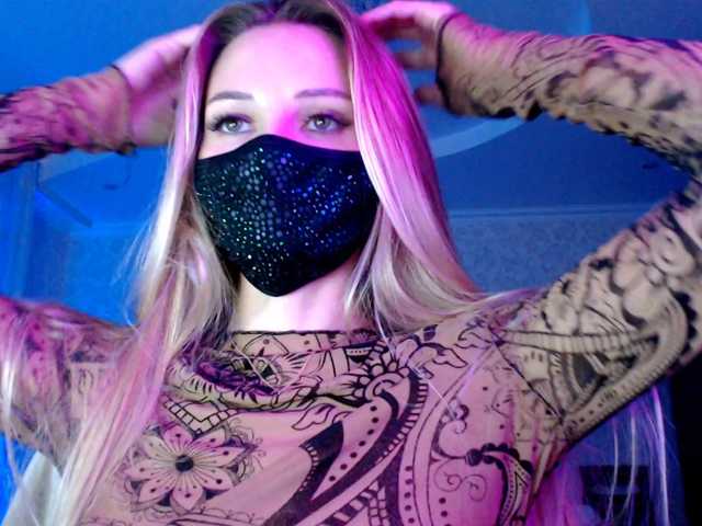 IrisLave live cam on BongaCams