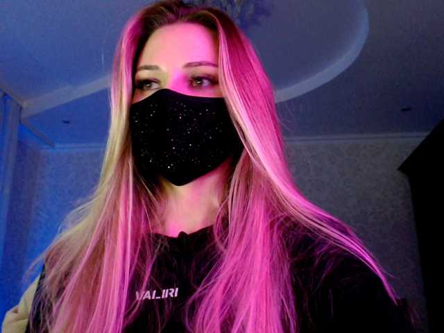 IrisLave live cam on BongaCams