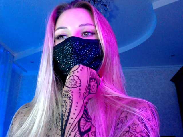 IrisLave live cam on BongaCams