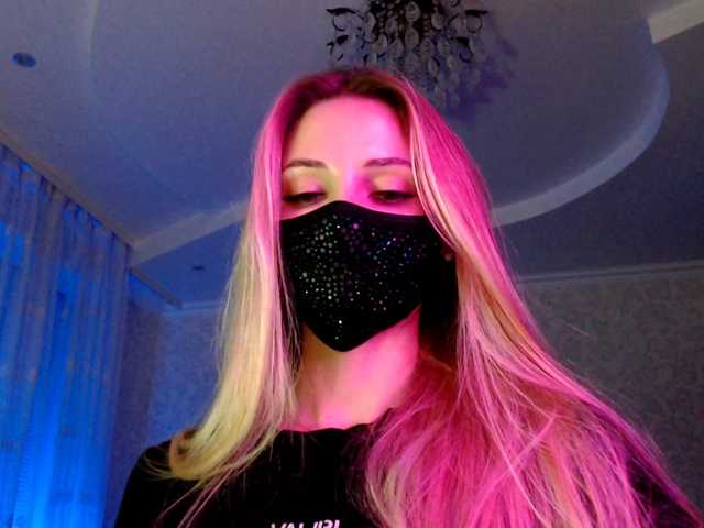 IrisLave live cam on BongaCams