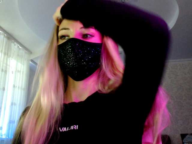 IrisLave live cam on BongaCams