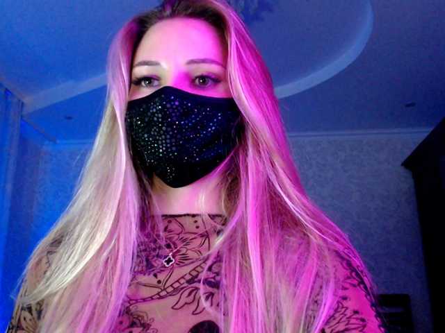 IrisLave live cam on BongaCams
