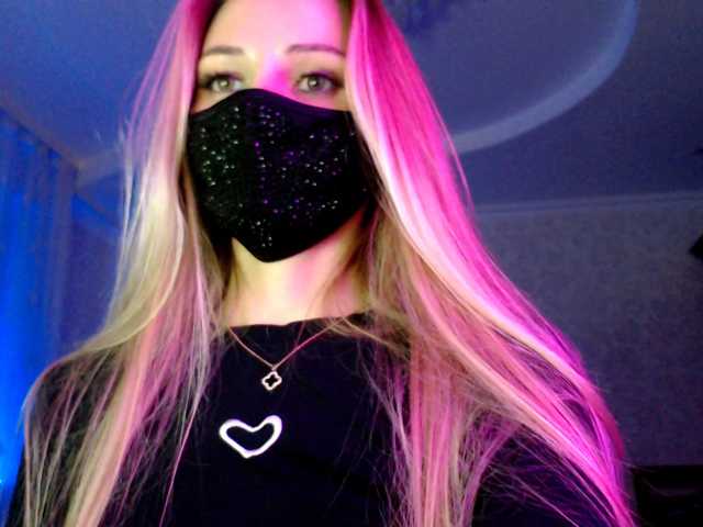 IrisLave live cam on BongaCams