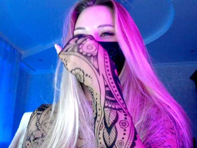 IrisLave live cam on BongaCams