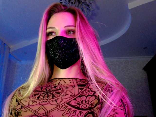 IrisLave live cam on BongaCams
