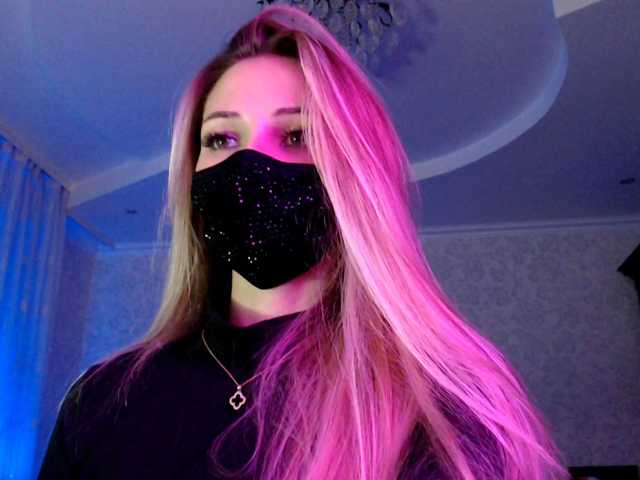 IrisLave live cam on BongaCams