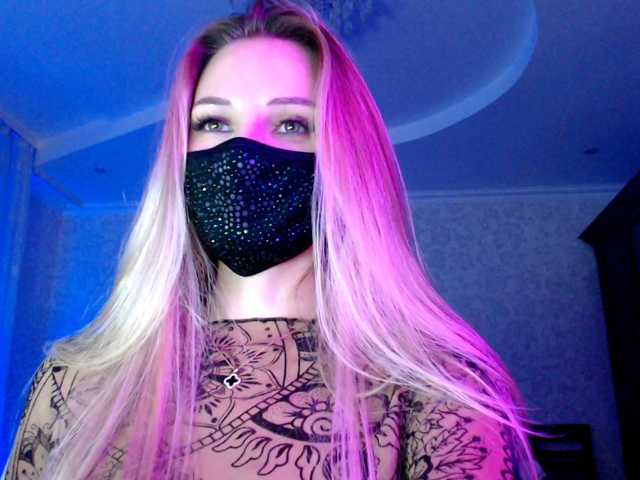 IrisLave live cam on BongaCams