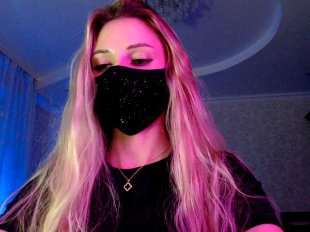 Irislave live cam