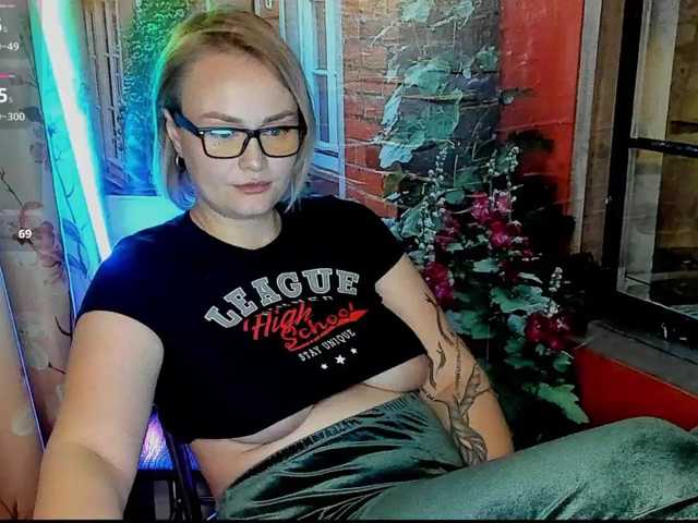 VickiRose