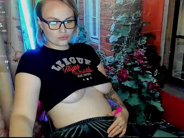 VickiRose