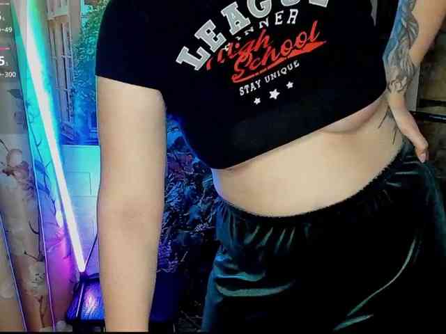 VickiRose VickiRose