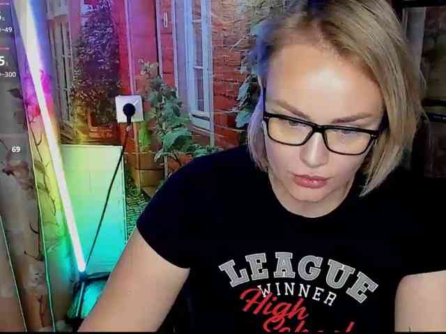 VickiRose VickiRose